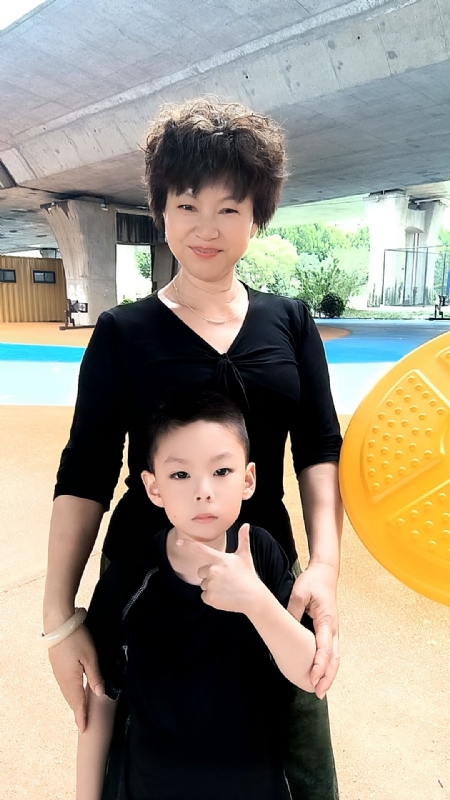 火凤凰的第一张照片--长春相亲服务中心